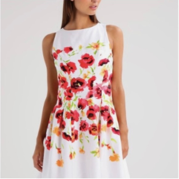 Lauren Ralph Lauren Dresses & Skirts - NWOT Lauren Ralph Lauren Dress White floral sateen Tamal SZ 8